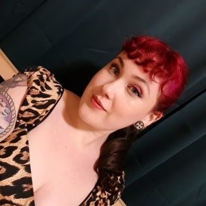 Meet your Posher, Siobhan